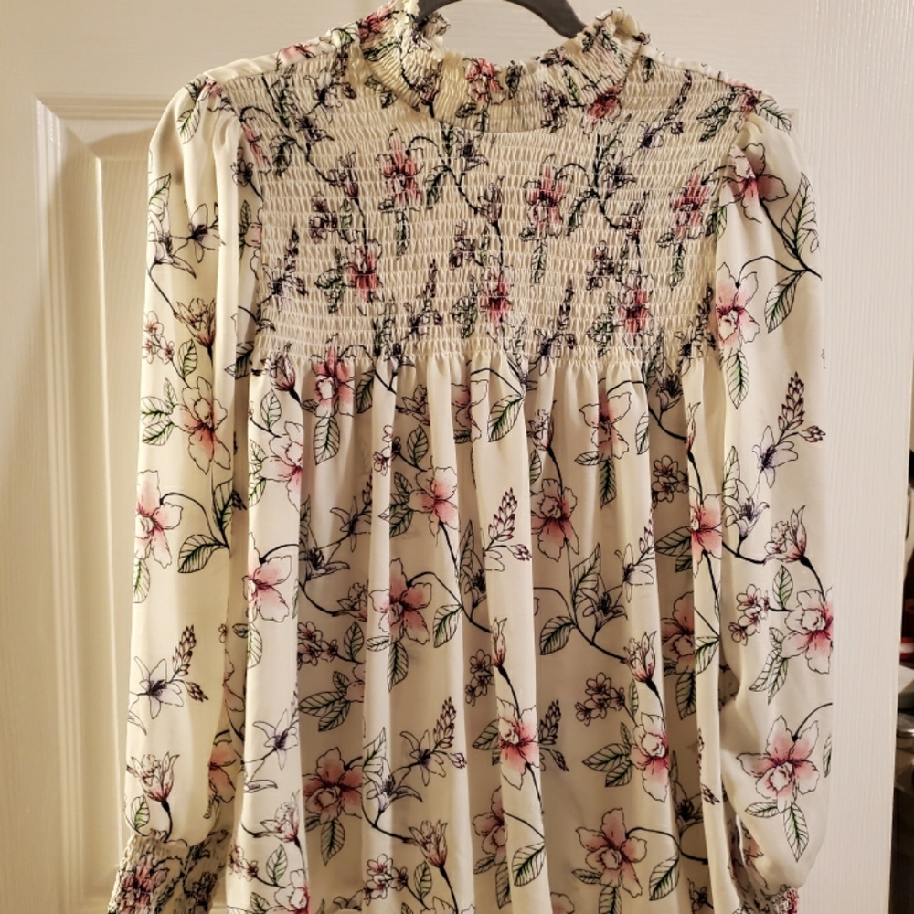 High neck blouse
